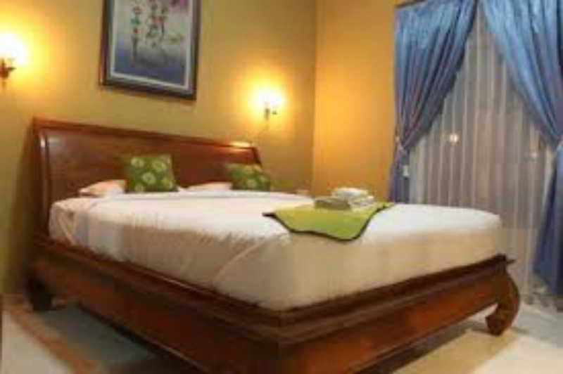 Ndalem Bantul Hotel Gandok Exterior foto