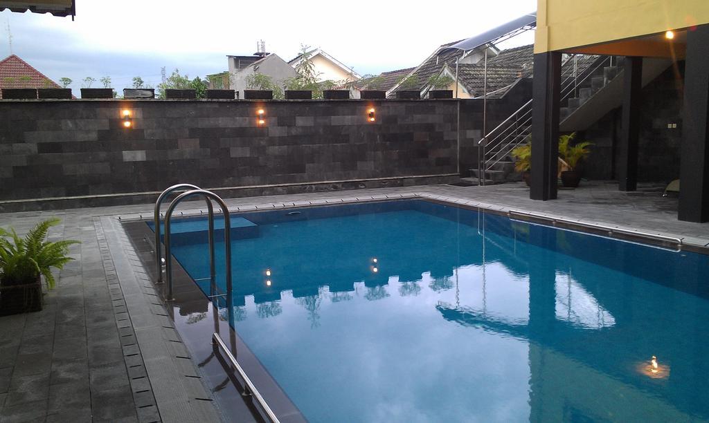 Ndalem Bantul Hotel Gandok Exterior foto