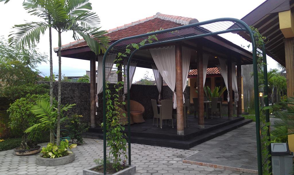 Ndalem Bantul Hotel Gandok Exterior foto